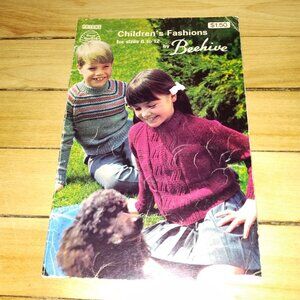 Children's Fashions for sizes 6 to-12 Patterns (Beehive Patons #116, 1970s)